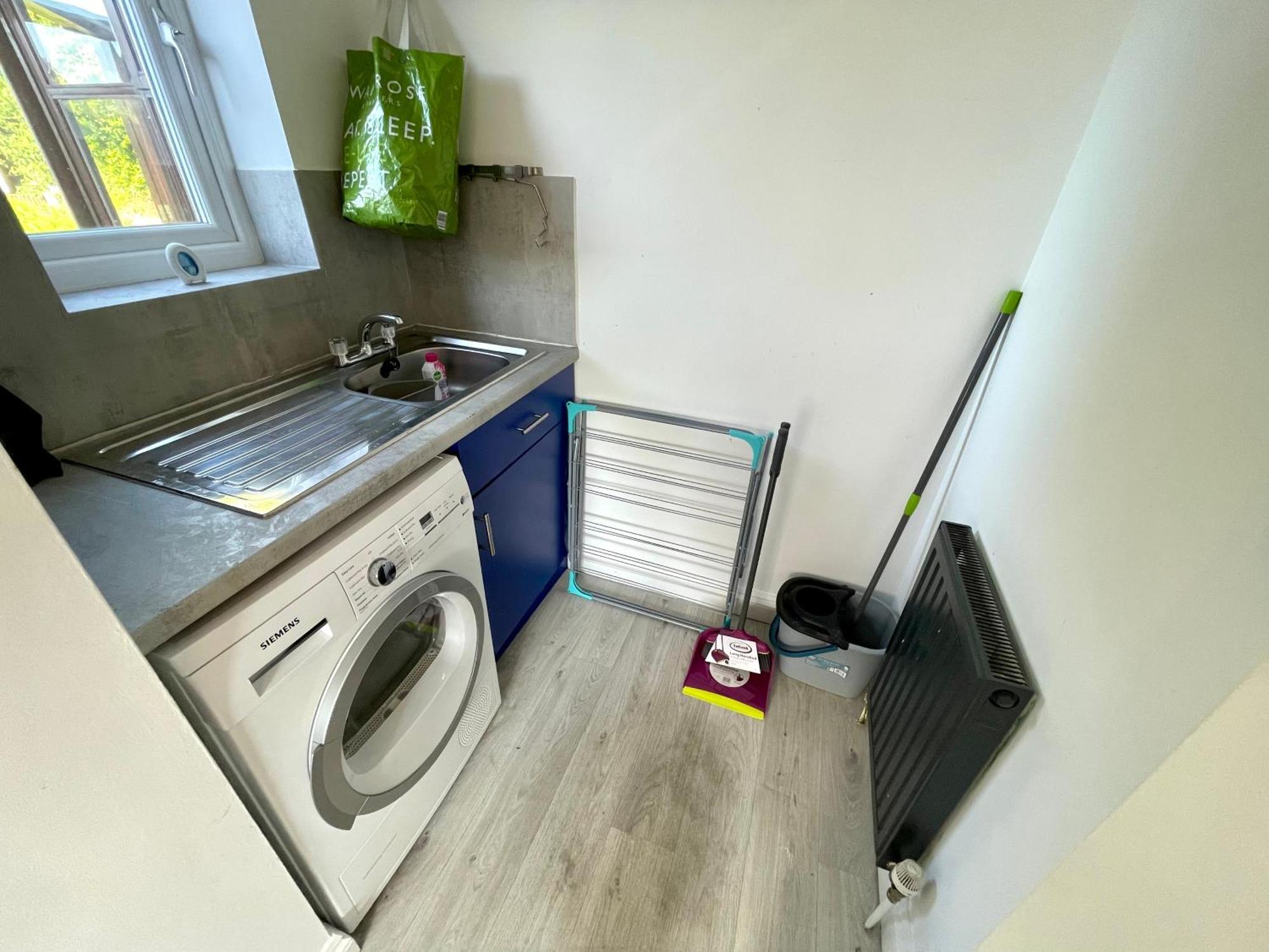 Large 5 Bed Detached House Near Stansted Airport With Parking For 2 Vehicles! Stansted Stays 스탠스테드마운트핏체트 외부 사진